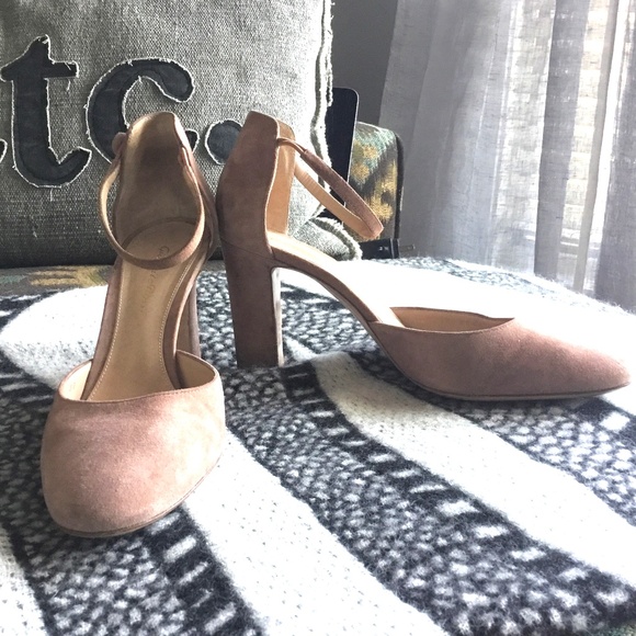 Gianvito Rossi Suede D’Orsey - Picture 2 of 7